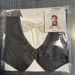 新品、未使用　タキシードスタイ　70cm