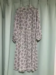 花柄 ユニクロワンピース　Lサイズ