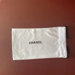 CHANEL ホワイト 巾着ポーチ