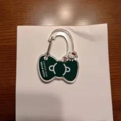 ハッピー様専用　ハローキティ リボン アクリルピンバッジ