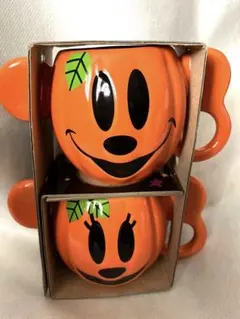 ディズニーストア　ハロウィンペアマグカップ