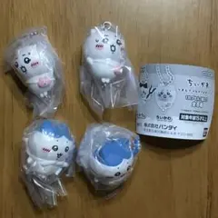 ちいかわ つまんでつなげてますこっと