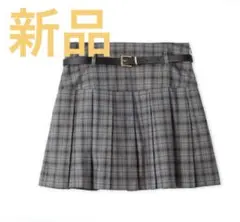 新品Lily Brown リリーブラウン ベルト付きプリーツスカショーパンのサムネイル