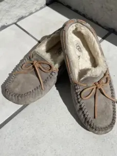 【美品】UGG モカシン24センチ