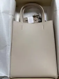 新品未使用／バック