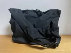 ソフトパフィーショルダーバッグ ブラック ユニクロ