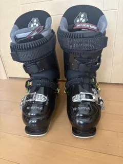 Item thumbnail for item 01aed430-2cb8-46f7-8d74-34439464ff2a