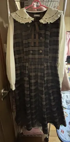 Item thumbnail for item e65532bc-5f7d-4d7f-a0d3-a933e196bcff