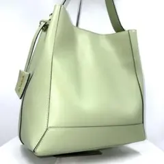 ✨美品✨GIANNI NOTARO ジャンニノターロ レザー トート 淡グリーン