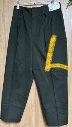 ユニクロ オリーブ コットンワイドテーパードアンクルパンツ Lサイズ