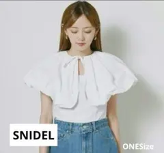 美品【SNIDEL】 スナイデル デコルテオープンブラウス