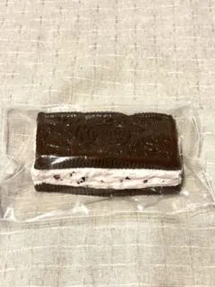 【kikisquishy】オレオベリーサンド