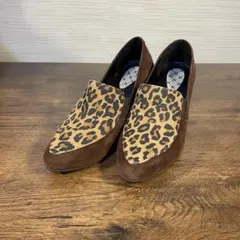 Item thumbnail for item e17a6cef-c4d1-439d-a593-3f6b67ef7ccb