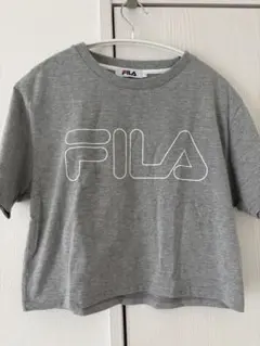 FILA グレー 半袖ショート丈Tシャツのサムネイル