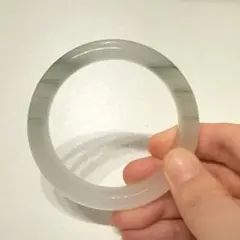 極美品】天然和田玉バングル ◇高氷白◇ 瑞々しい透明感 天然水線の 