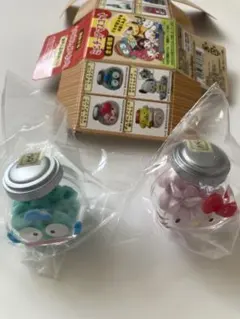サンリオ 駄菓子本舗 ミニチュアマスコット 2種セットのサムネイル