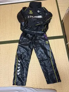 hummel ピステ上下セットアップ ブラックのサムネイル