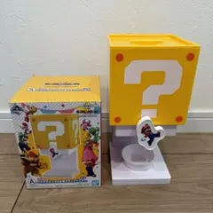 スーパーマリオ ハテナブロック お菓子ディスペンサーのサムネイル