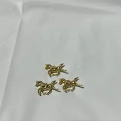 馬　チャーム　真鍮