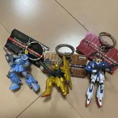 ガンプラ ザク 3体セット HGUC 1/144 ザクIII 量産型｜バンダイ ホビーサイト