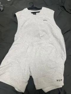 HUF【セットアップ】上着:S 下着:Mのサムネイル