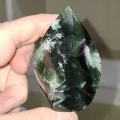 天然石✨️フェザーフローライト　フリーフォーム✨️虹あり
