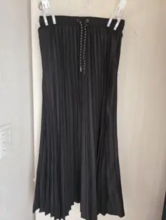 MEI★黒☆プリーツロングスカート【美品】