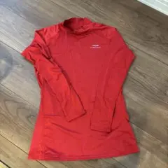 TIGORA レッド長袖シャツ サイズ160