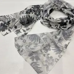 Sybilla 新品　シビラ　薄い　ストール　UVカット加工 紫外線防止　グレー