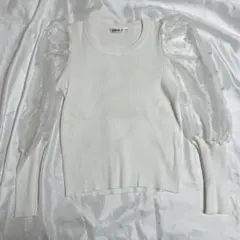 XOXO kiss kiss ホワイト パフスリーブ ニットトップス