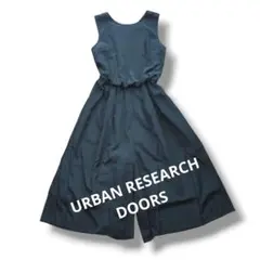 URBAN RESEARCH DOORS オールインワン　ブラック　美品✨️