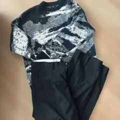 柄ニットMと黒パンツEUR46 Lサイズセット