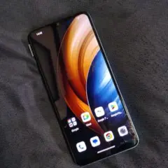 画面割れAndroid14スマホ