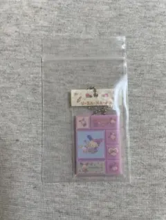 サンリオキャラクター タイルシールミニチュアチャーム　新品未使用　ウサハナ
