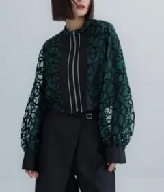 ♡UNITED TOKYO スウェルエンブロイダリーブルゾン♡のサムネイル