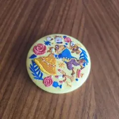 ディズニー　刺繍缶バッジ　美女と野獣