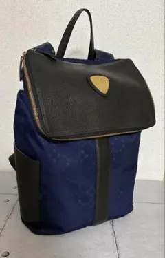 【極美品】定価45,100円撥水仕様高級感ATAOリュック 雨でも！のサムネイル