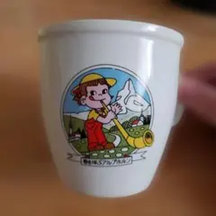 【昭和レトロ】　ペコちゃん　マグカップ　春を呼ぶアルプホルンのサムネイル