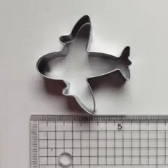 飛行機　乗り物　クッキー型　製菓用品
