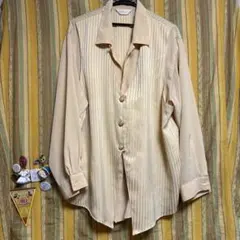 古着　ベージュ ストライプ ボタン付きシャツ