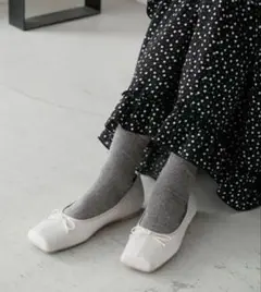 Forksy ホワイトリボン付きサテンバレエシューズ美品