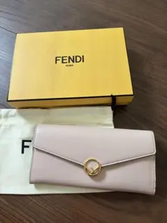 な*ン様 FENDI ライトピンク 長財布 箱付き - メルカリ