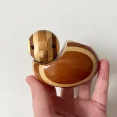 Item thumbnail for item 6ef59aed-25f0-48a4-98ee-9f69cbb9896e