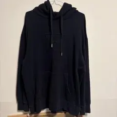 GUESS プルオーバーパーカー ネイビー スウェットのサムネイル