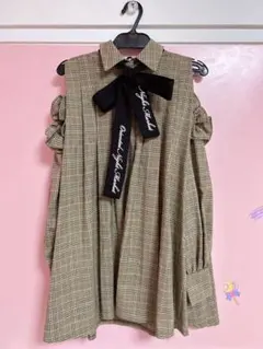 onespo チェック柄オフショルダーミニワンピース