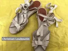 クリスチャンルブタン　レースアップサンダル