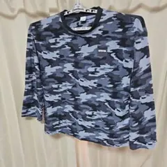 迷彩柄 長袖カットソー