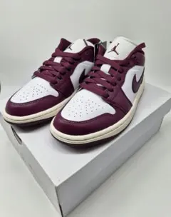 【新品未使用】Nike Air Jordan1 Low ウィメンズ 22.0cm