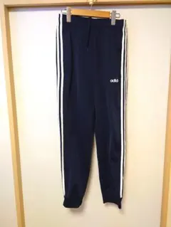 Item thumbnail for item 27ec2f4a-65ac-4a99-8b36-e6ae9fb18a0c