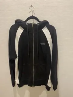 ルセラフィム　ジップアップパーカー　Le Sserafim